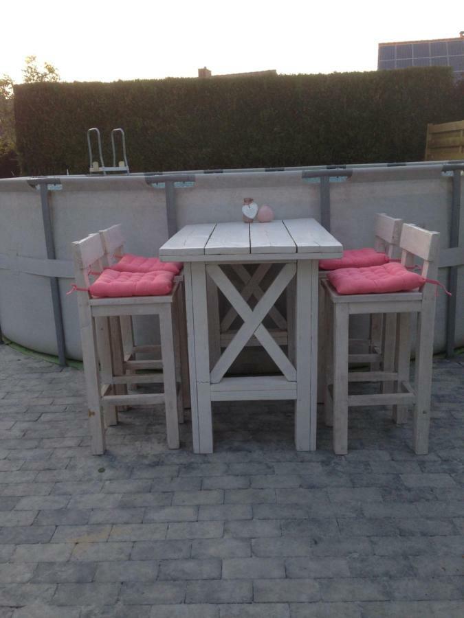 Bed and Breakfast Het Koningshofje NeerNeerpelt Esterno foto