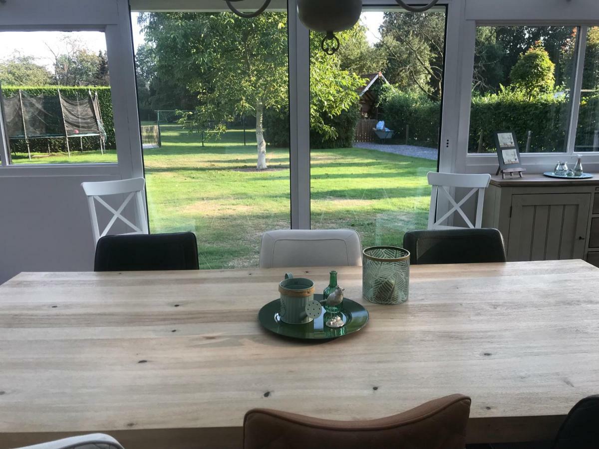 Bed and Breakfast Het Koningshofje NeerNeerpelt Esterno foto